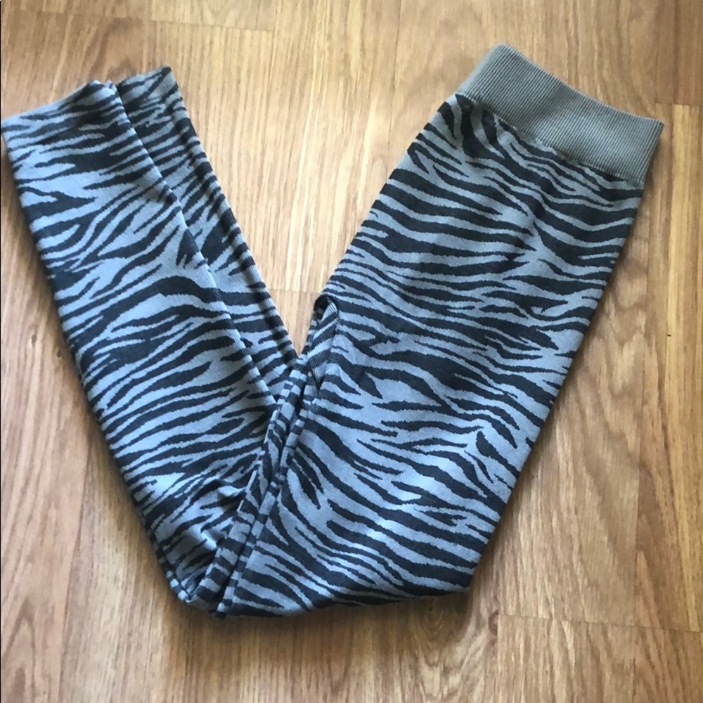 💕Zebra print leggings